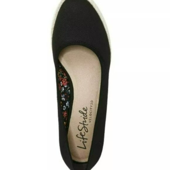 Life Stride Karma Wedge Espadrille- 5.5 - Picture 3 of 8